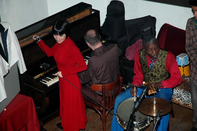 min 2006 10 31 latino 095